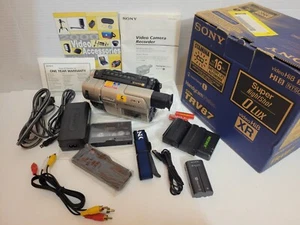 Sony CCD-TRV87 Stereo HI8 HI 8 8mm Video8 Camcorder VCR Player - Video Transfer - Picture 1 of 20