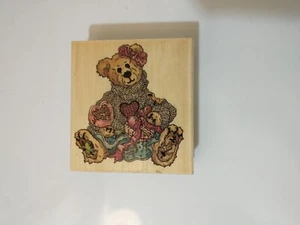 Uptown Boyds Sammlung Stempel BAILEY HEARTS DESIRE Holzhalterung 3,25" x 3" - Bild 1 von 4