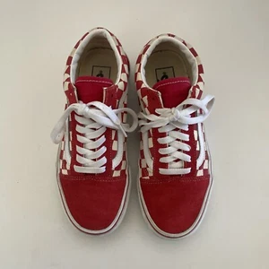 Vans Old Skool Chekered Skate Shoes Red White Size M 6.5/ W 8 Suede Canvas - Imagen 1 de 10