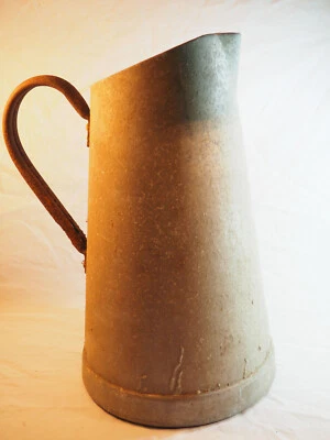 ARMEE ALLEMANDE - broc allemand à eau aluminium daté 1940 - Normandie 1944 - Photo 1/4