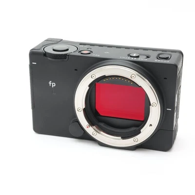 Sigma fp L 61MP Full-Frame Mirrorless Camera Body #610 - Image 1 of 4
