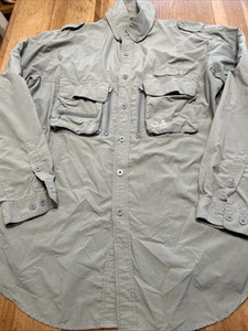 Cabela's Shirt XL Tall Green Nylon Lightweight Long Sleeve Button Guidewear - Picture 1 of 11