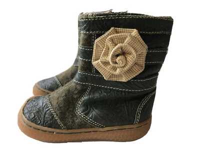 Usado en Excelente Condición Niñas Zapatos Botas Livie & Luca Stitcher Verde Oliva Niño Pequeño 4 Foto 1 de 4