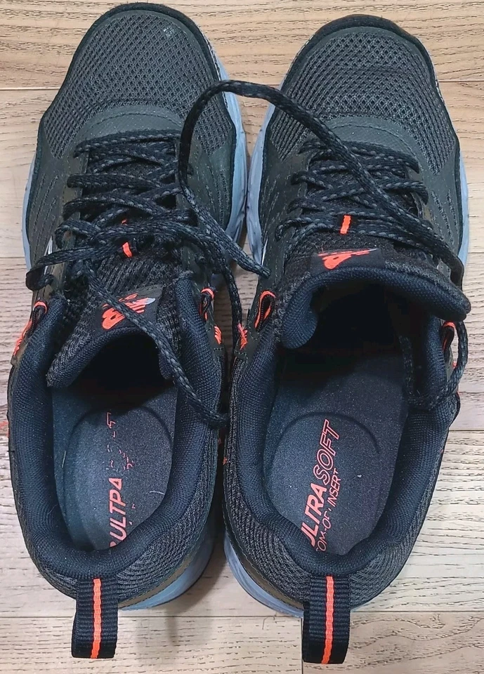 Zapatillas de entrenamiento para trail running New Balance MTE573F3 573 412 510 481 680 para hombre Foto 1 de 4