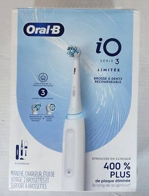 Cepillo de dientes eléctrico Oral B iO Series 3 edición limitada 2 cabezales de cepillo recargables Foto 1 de 4
