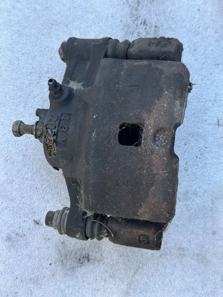 1985 年本田 ACCORD 左球杆前挡板计算器 — 第 1/4 张图片