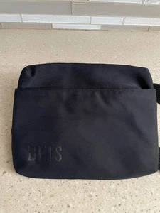 BEIS The Belt Bag Schwarz Bauchtasche Hüft Brust Reisetasche  - Bild 1 von 6