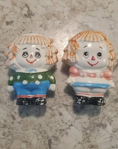 Vintage Raggedy Ann & Andy Salt and Pepper Shakers. Made in JAPAN - Picture 1 of 5