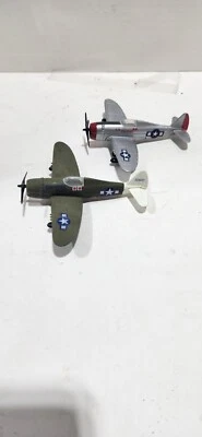 (2) Aviones de metal fundido a presión vintage Road Champs Thunder Jugs & Lil Friend Foto 1 de 4