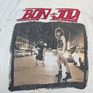 Bon Jovi Runaway Tour 1984 Vintage Band T-Shirt All size - Picture 1 of 3