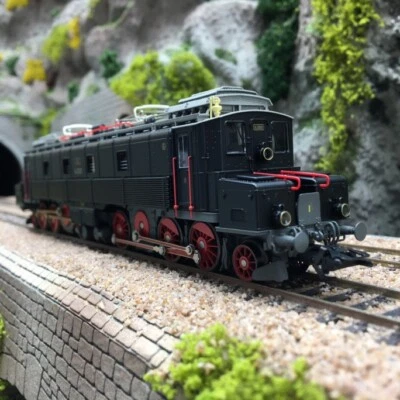 Locomotive Ce 6/8 I "Köfferli" CFF Ep II digital son 3R-HO 1/87-MARKLIN 39523 - Photo 1/4