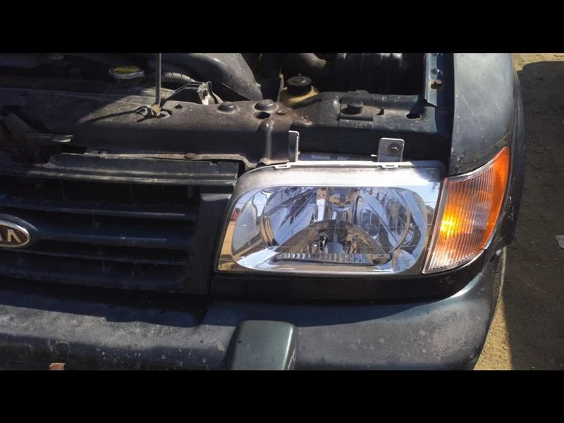 二手左灯总成适合:1997 起亚 Sportage 左 A 级 — 第 1/4 张图片