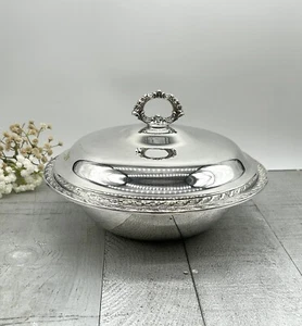 Vtg International Silver Co-COUNTESS-Silverplate-Chafing Dish-PYREX Glass-1.5 qt - Picture 1 of 15