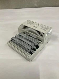 ADAPTADOR PROCESADOR SCHNEIDER ELECTRIC 171CCC98030 1 MEG CON BASE DE E/S 170ADI34000 - Imagen 1 de 5