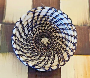 Native American Tohono O'odham Horsehair Basket/Bowl Artisan Miniature 1-5/8" - Picture 1 of 5