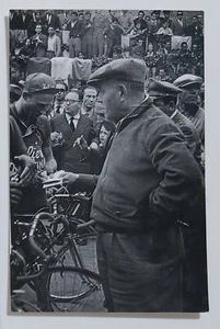 24884 Oldtimer Foto 310 - Radsport - Start Radrennen - 13,5 x 9 cm - Bild 1 von 4