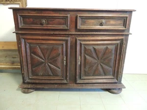 credenza antica noce - Foto 1 di 13