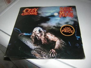 OZZY OSBOURNE LP BARK AT THE MOON FACTORY SEALED 1983 NICE PRICE JAKE E LEE - Picture 1 of 11