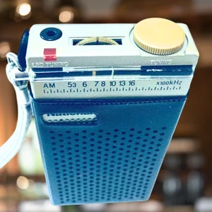 Vintage National R-166 AM Transistorradio 1979 Japan LED kompakt funktionstüchtig Retro - Bild 1 von 16