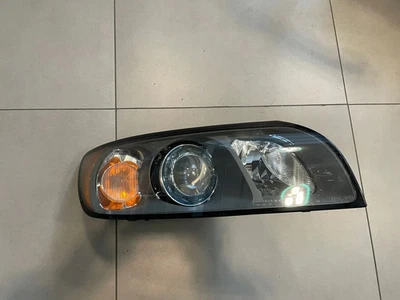 Frontscheinwerfer Volvo V50 30678917 Xenon Rechts Scheinwerfer Headlight - Bild 1 von 4