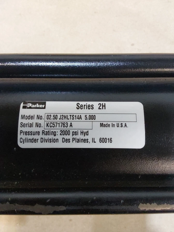 NUEVO, PARKER, 2.50 J2HLTS14A 5.000, CILINDRO HIDRÁULICO, 2000PSI Foto 1 de 3