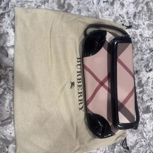 Authentic burberry London Flap Shoulder Canvas bag women  - Picture 1 of 4