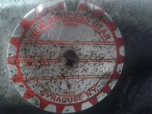 Transfer Case 1984-1985 84-85 JEEP CHEROKEE New Process 207 Command Trac - Picture 1 of 4