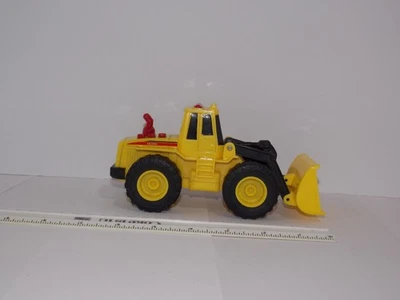 Vintage Yellow Toy Front Loader Tractor XR2000 Construction Vehicle Plastic - Image 1 of 4