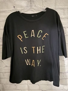 Camiseta M C Negra Gráfica Ligera PEACE IS THE WAY Gran Tamaño Para Mujer Talla S - Imagen 1 de 6