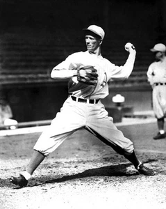 Philadelphia Athletics LEFTY GROVE Glossy 8x10 Photo Baseball Print - Picture 1 of 1