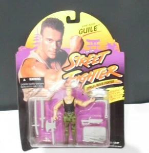 FIGURA DE ACCIÓN HASBRO STREET FIGHTER (SONIC BOOM GUILE COMANDANTE DE FUERZAS ESPECIALES) - Imagen 1 de 5