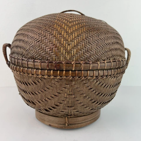 Vintage Asian Chinese Weaved Lidded Round Woven Basket Handles Brown Cover