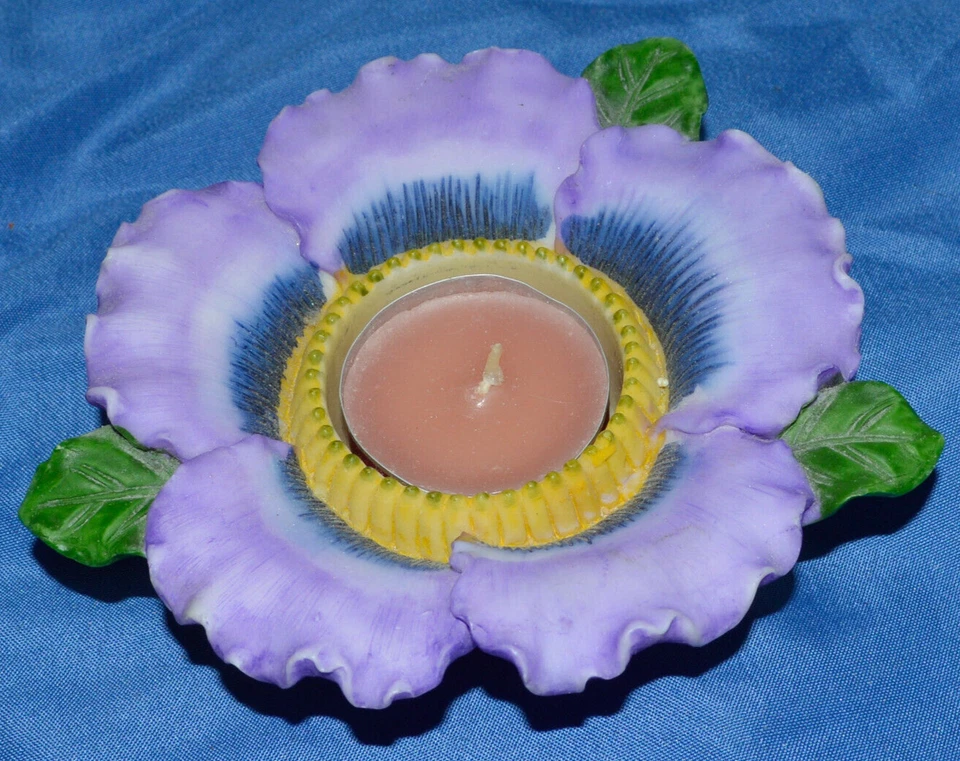 Soporte de luz de té vintage de resina violeta flor Foto 1 de 1