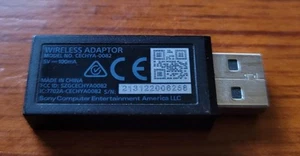 Adaptador Dongle USB Inalámbrico PlayStation CECHYA-0082 para Auriculares PS3 PS4 - Imagen 1 de 5