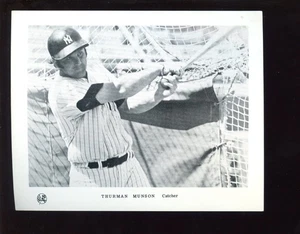 Early 1970's Thurman Munson New York Yankees 4 X 5 Team Issued Photo EXMT+ - Picture 1 of 1