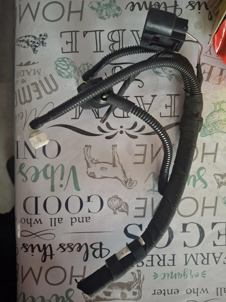 Volkswagen Jetta Sportwagen 2010 1K6955651 bomba de fluido de lavadora - usado Foto 1 de 3