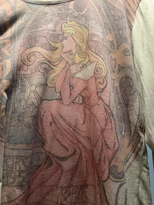 Chemise manches longues vitrail Disney Aurora 2XL Belle au bois dormant bruyère rose - Photo 1/3