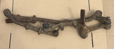 1965 1966 FORD MUSTANG 6CYL. POWER STEERING LINKAGE DRAG-LINK TIE-RODS - Image 1 of 4