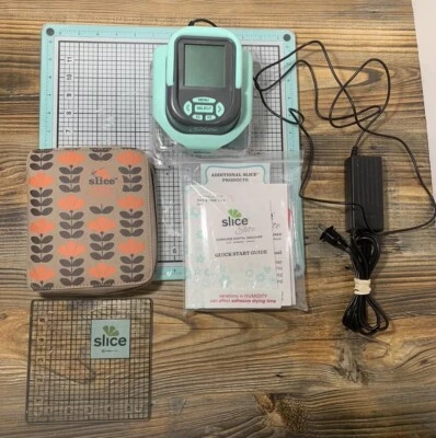 Making Memories Slice Digital Cutting Machine W/ 10 Design SD Cards, Case & MORE - Image 1 of 4
