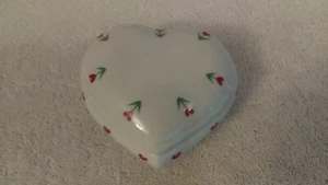 Limoges dresser trinket jar heart shaped tulip flowers OH200 - Picture 1 of 3