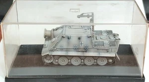 Dragon Armor 1/72 German Sturmtiger, Winter 1944/45 (60025) - Picture 1 of 2