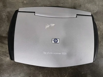 Escáner de fotos HP 1000 fotos realistas compartir fotos escanear fotos nuevo Foto 1 de 4