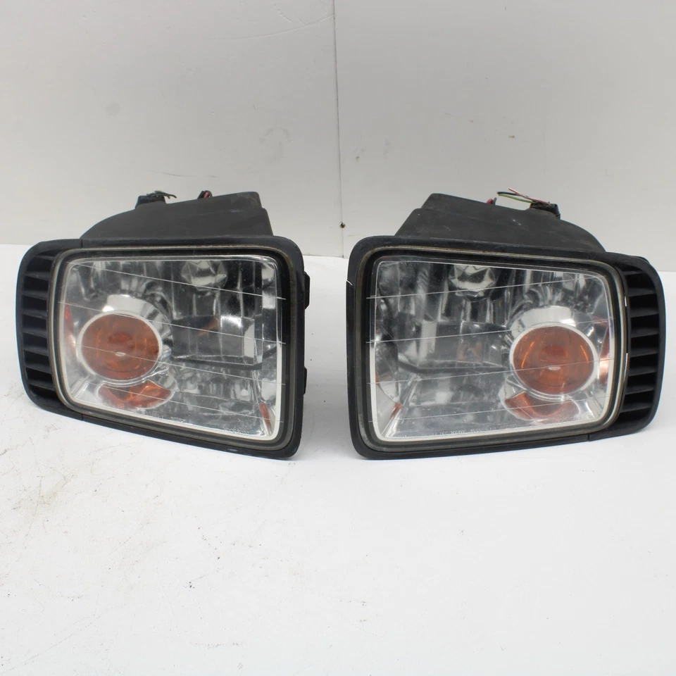 ☄️2004-2010 Infiniti QX56 OEM Left and Right Fog Light Assemblies Pathfinder QX4 - Image 1 of 4