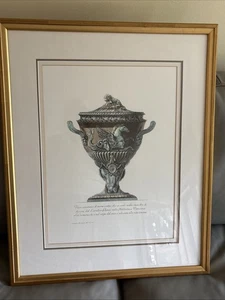 Urna Giovanni Battista stampa acquaforte 22” X 27,5” incorniciata tripla opaca - Foto 1 di 9