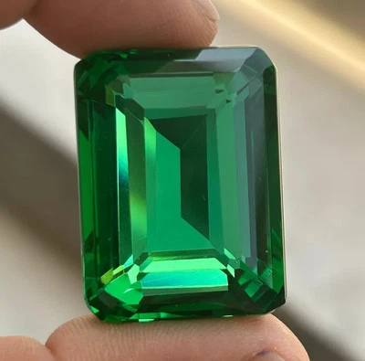 AAA+ Large Green Colombian Emerald 77.80 Ct. Loose Gemstone Emerald Cut for Gift - Image 1 of 4