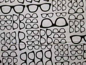 NERD GLASSES LARGE SMALL BLACK WHITE CHEMISTRY MATH COTTON FABRIC FQ - Picture 1 of 5