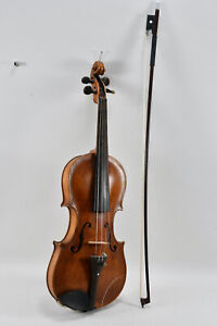 J16U18- Alte Geige mit Boden u. Koffer