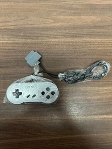 Silver Wired Controller For Super Nintendo SNES Brand New 9E - Picture 1 of 3