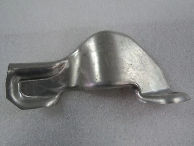 Ferrari 488, Spider, LH, derecha, soporte superior de montaje del radiador, nuevo, P/N 86110400 Foto 1 de 4