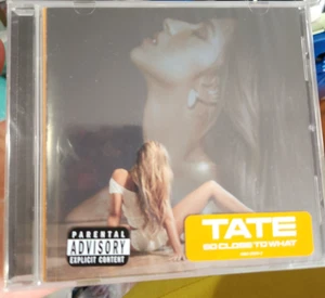 Tate McRae - So Close To What CD AUTOGRAPHED - Foto 1 di 4